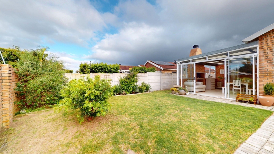 3 Bedroom Property for Sale in Pinelands Eastern Cape